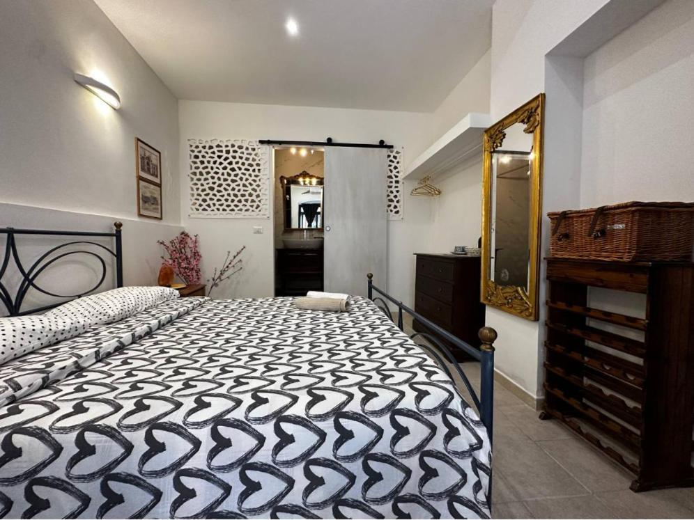 Enchanting Room In Bari Old Town מראה חיצוני תמונה